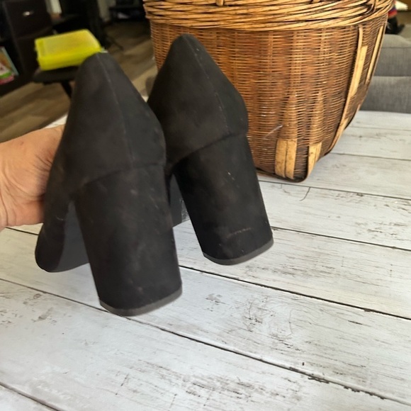 H&M 9.5 Black chunky high heels - Picture 2 of 8